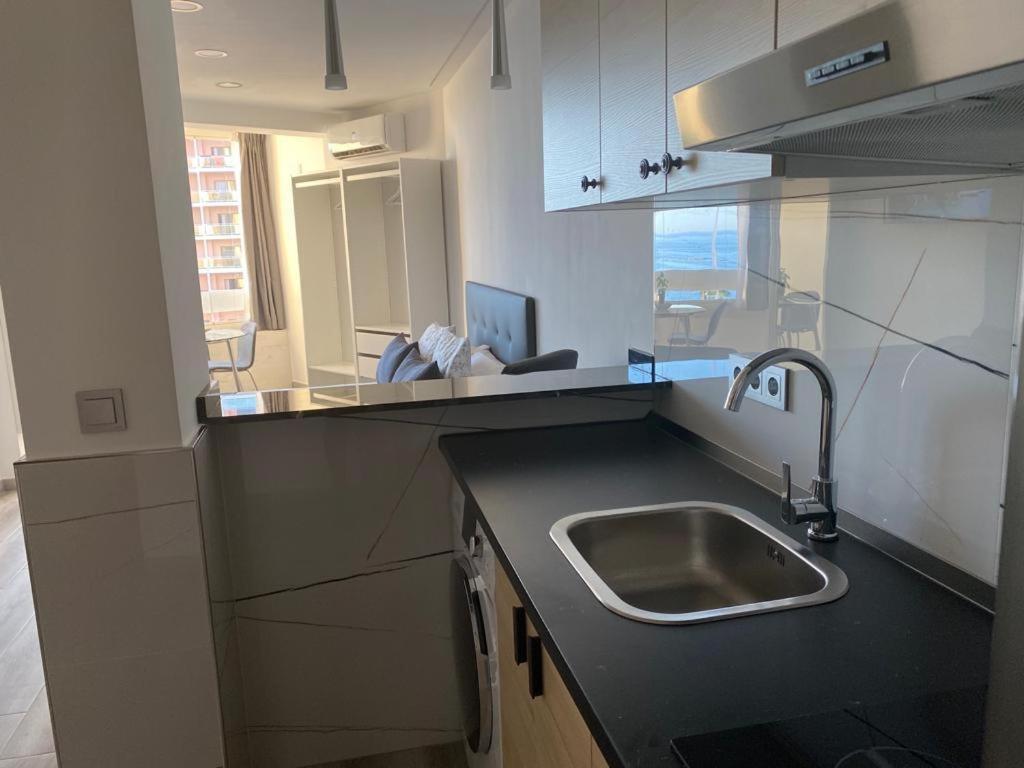 Suite Estudio Benalmadena Bagian luar foto