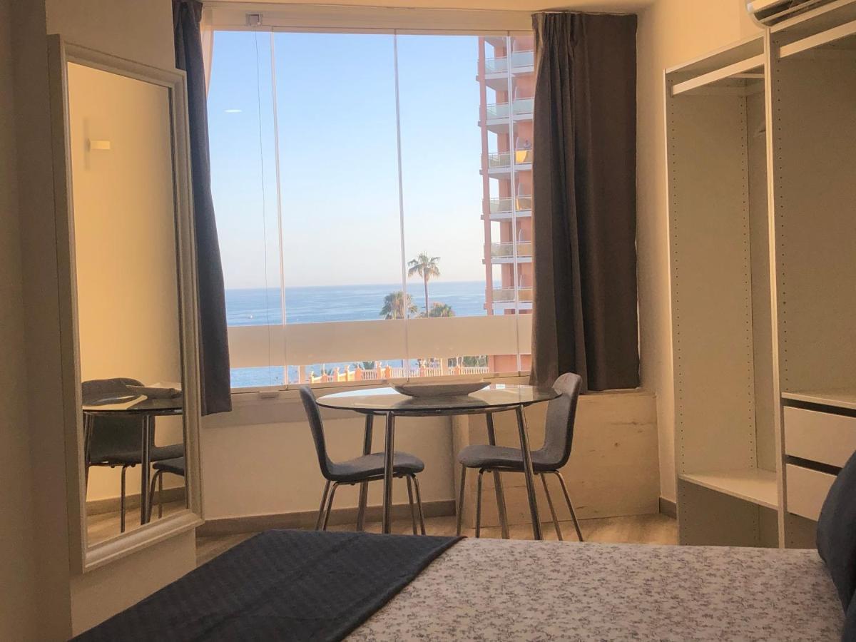 Suite Estudio Benalmadena Bagian luar foto
